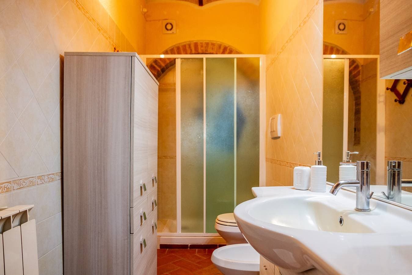 Foto 11 von 36: Bauernhaus 'Le Gerlette - La Stalla' mit Gemeinschaftspool, WLAN und Klimaanlage