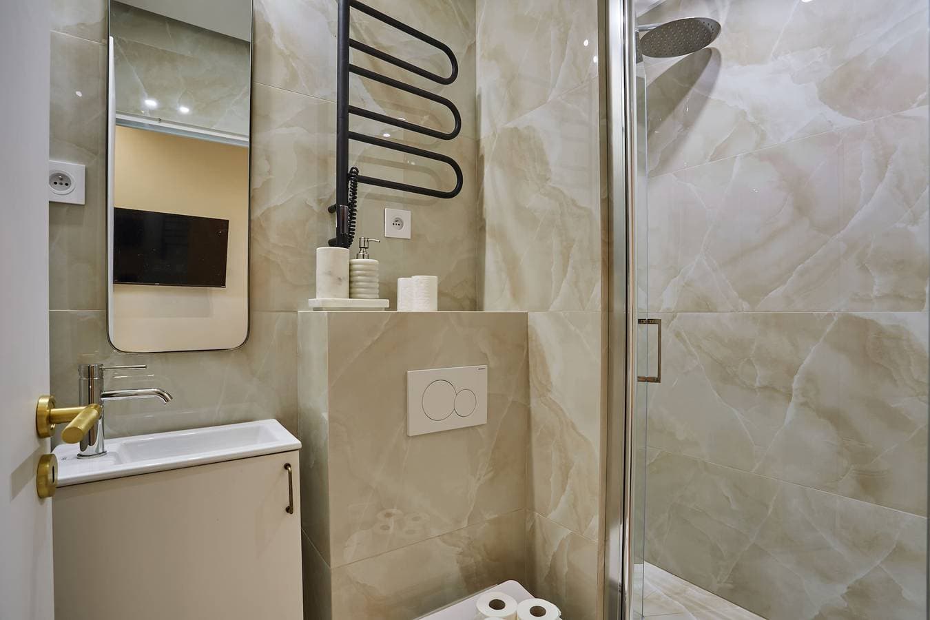 Foto 5 von 13: Elegant apartment with AC - Center of Paris