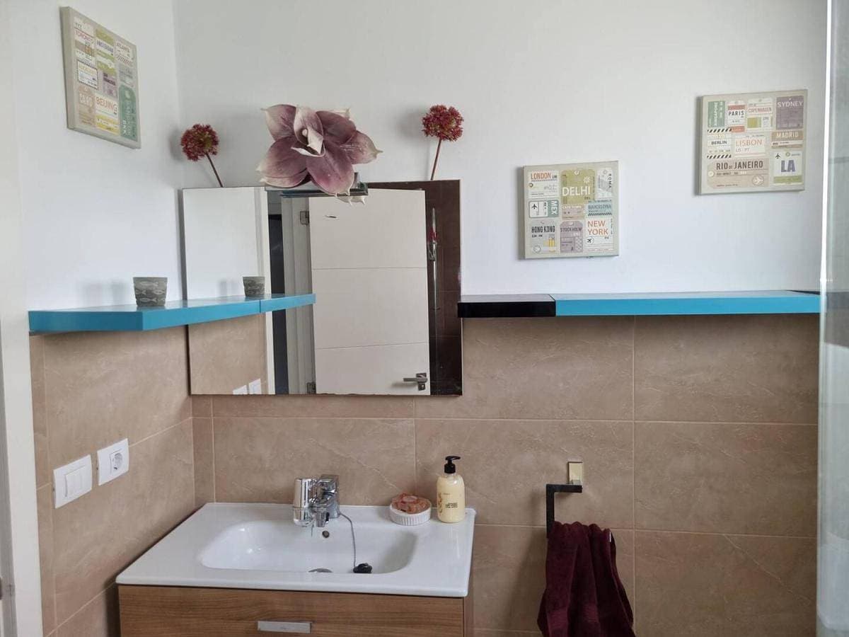 Foto 5 von 15: Three-Bedroom Home