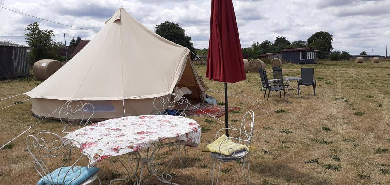 Foto 9 von 11: Tent