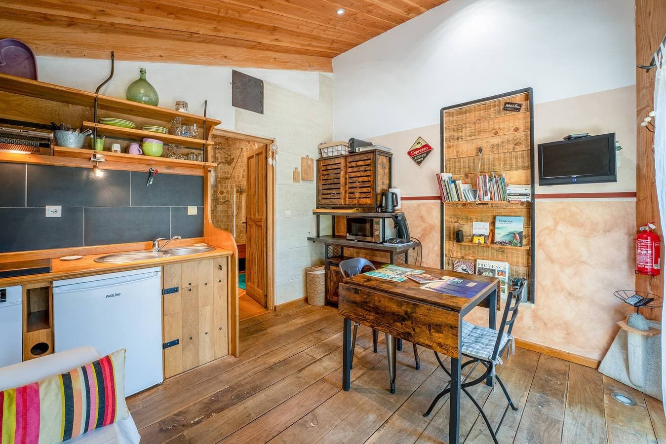 Foto 8 von 23: Ferienhaus 'La Poulido' mit privater Terrasse, privatem Garten und Wi-Fi