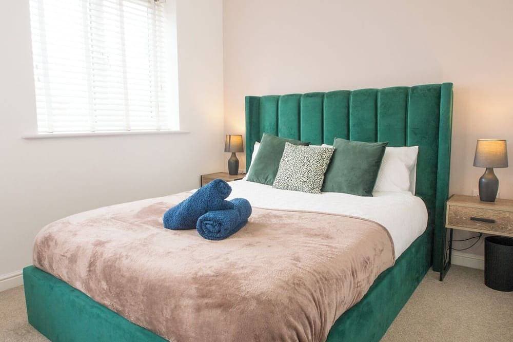 Foto 8 von 26: Emerald House -3 bed - Free Parking
