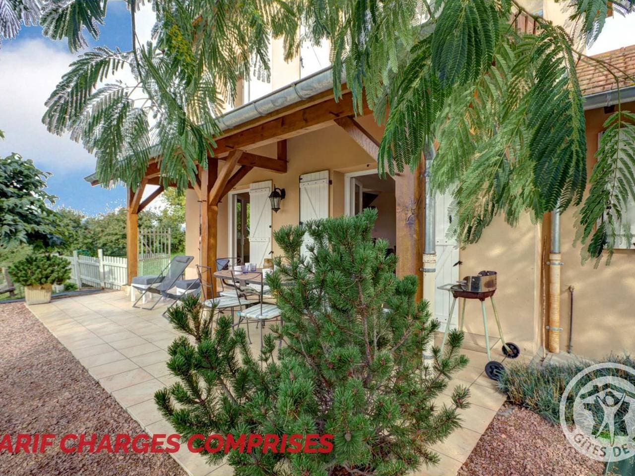 Ferienhaus in Saint-Forgeux-Lespinasse mit Terrasse und Haustiere Erlaubt 1
