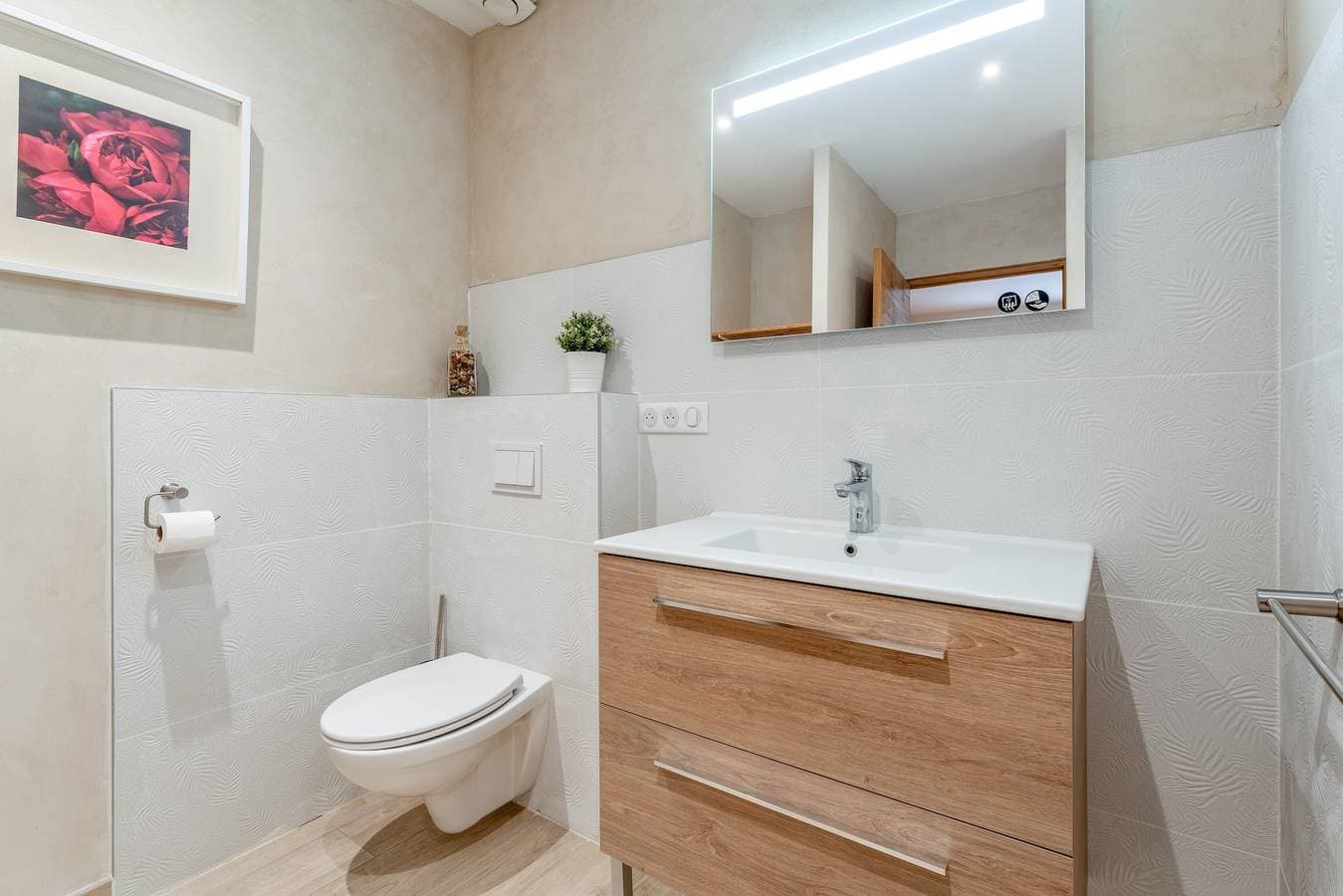 Foto 11 von 22: Gîte Apivita – Ferienhaus mit Pool inmitten von Weinbergen bei Nyons