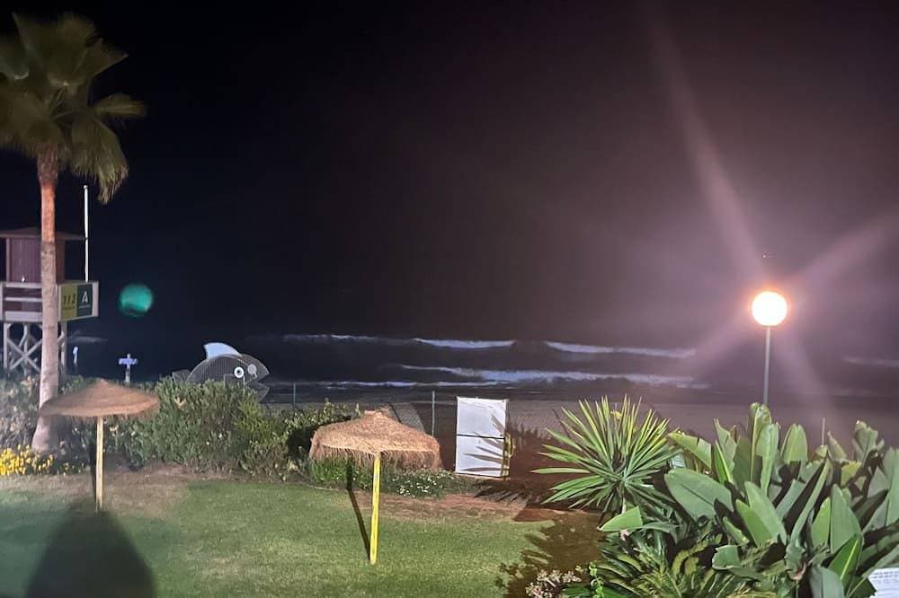 Foto 13 von 30: Atemberaubende Strandwohnung mit Pool und nah an allen Annehmlichkeiten