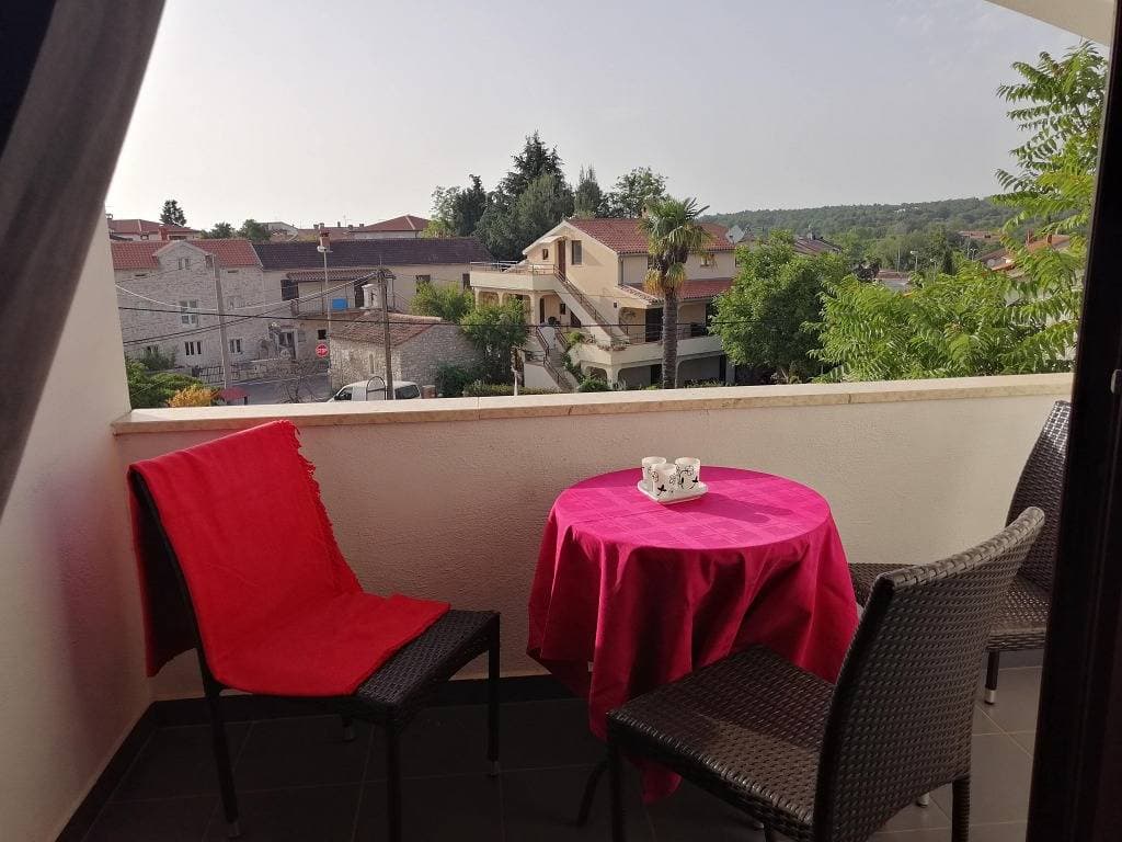 Foto 4 von 27: Studioapartment in Funtana mit Balkon, Klimaanlage, W-Lan, Waschmaschine (4982-2)