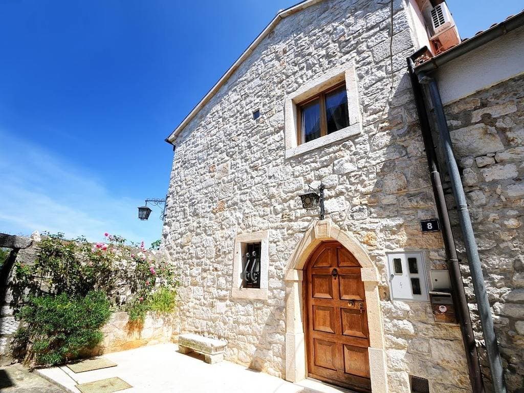 Foto 4 von 39: Villa in Vrsar mit Parken und Grill