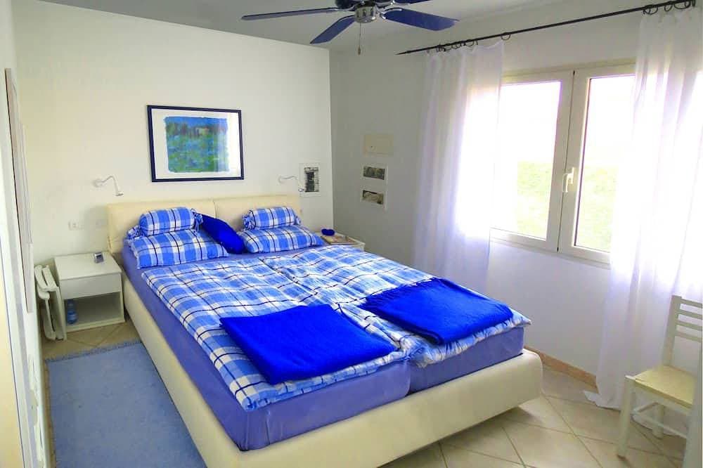 Foto 2 von 19: San Teodoro, Fantastic Wohnung mit Schwimmbad und großer Terrasse