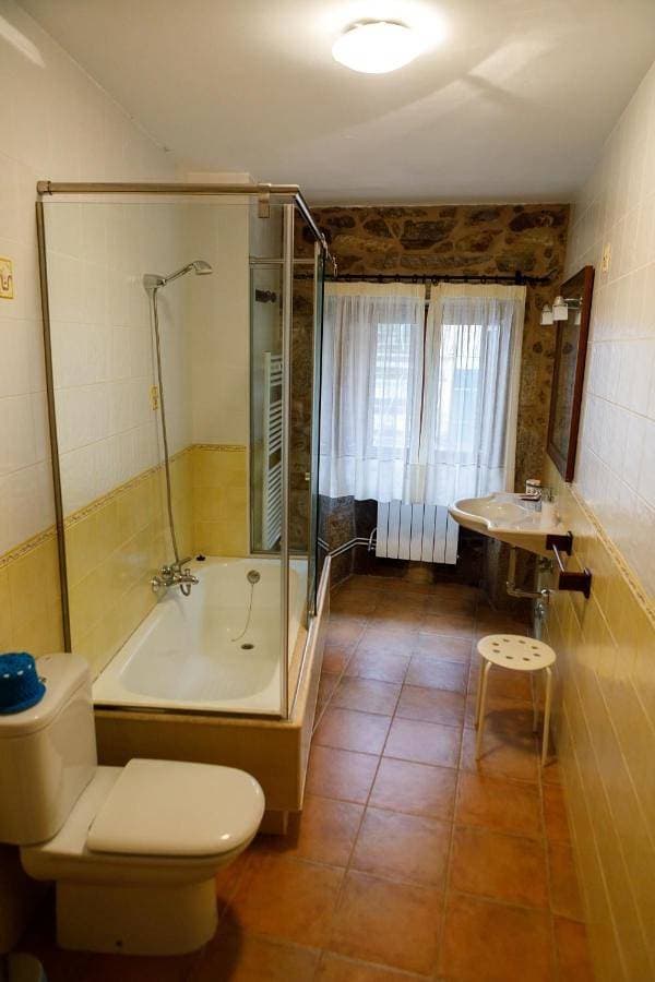 Foto 3 von 13: Double or Twin Room