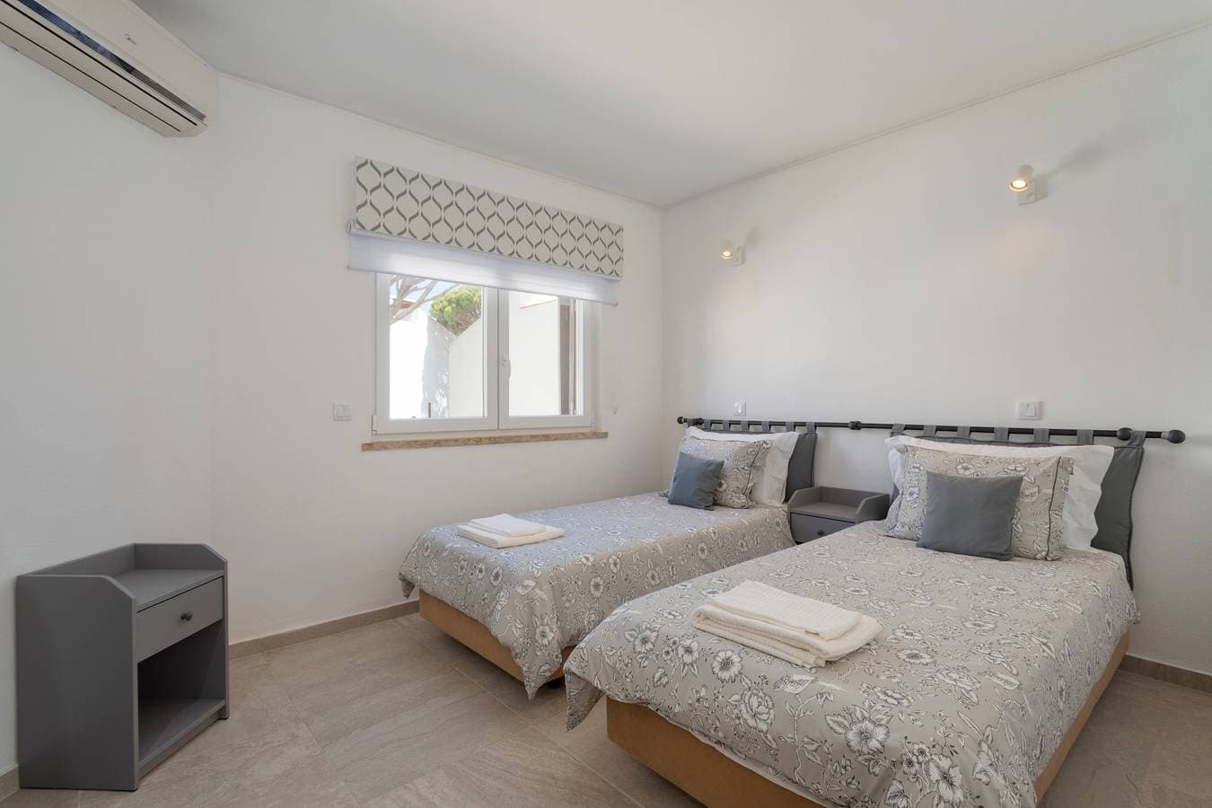 Foto 9 von 18: Villa 'Isabel' mit Meerblick, WLAN und Klimaanlage