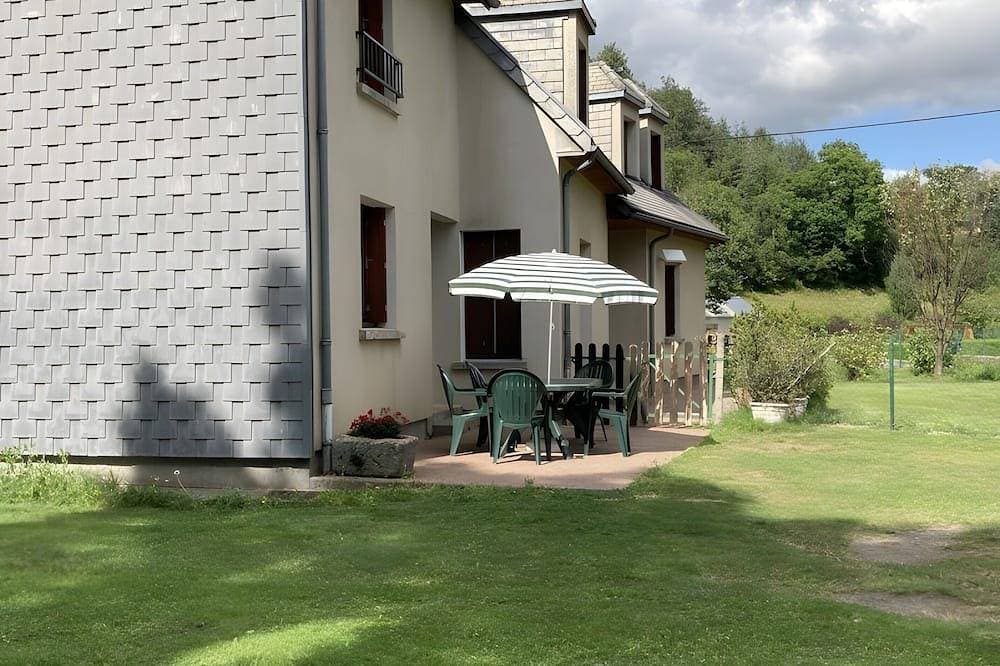 Foto 7 von 10: Doppelhaushälfte mit Garten, Bergblick, privater Terrasse und WLAN