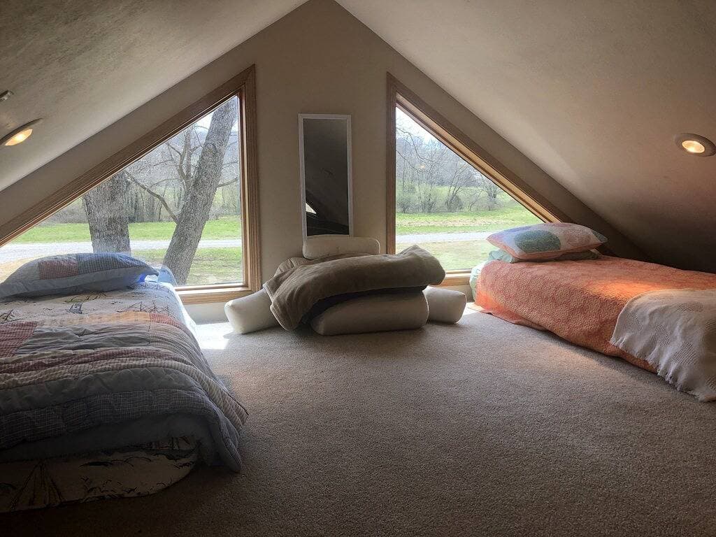 Foto 5 von 28: Perfekter Ort zum Angeln im White River / Kleine Hütte für 2-4 / 1 Zim. Mit Dachboden