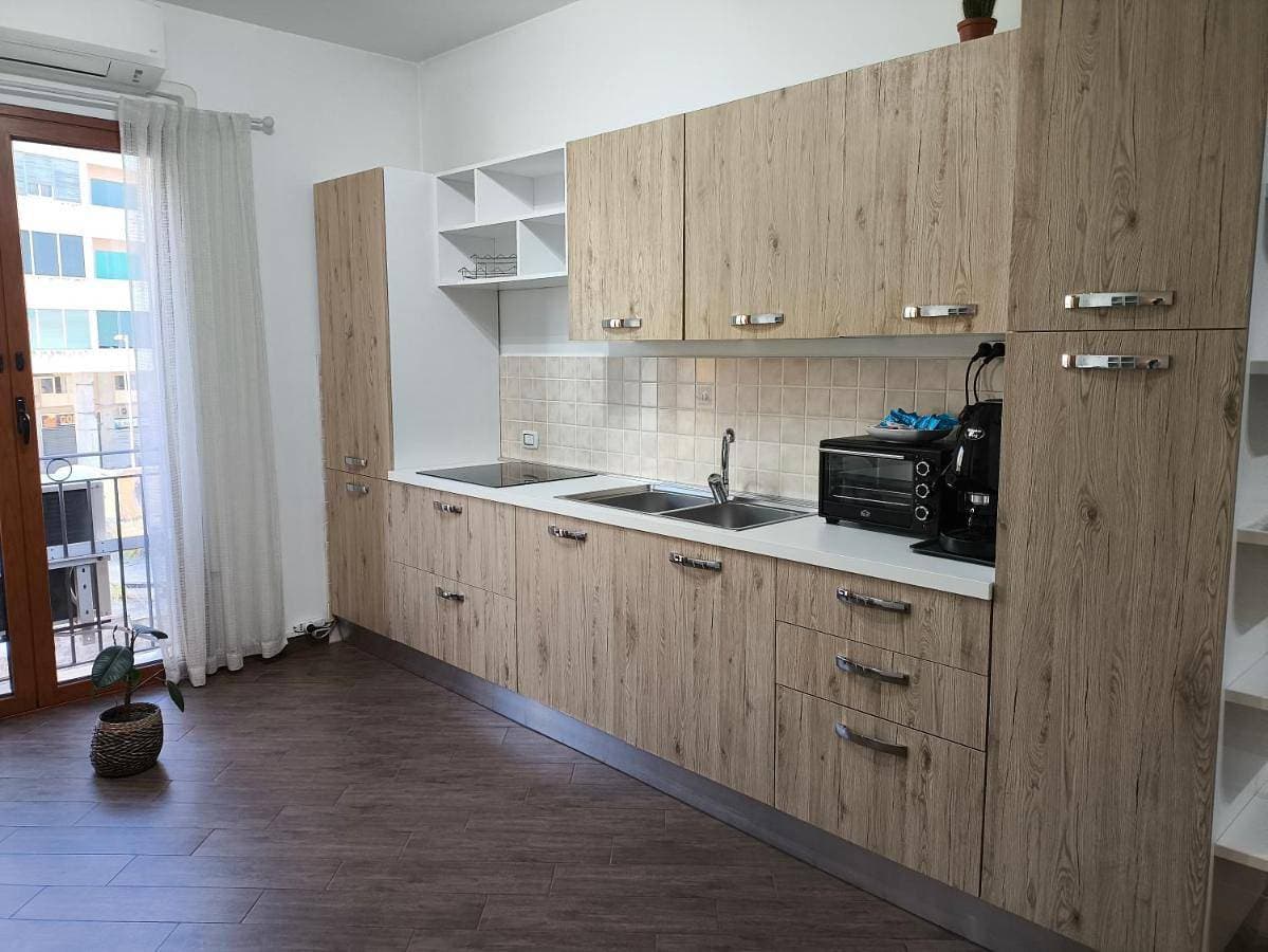 Foto 5 von 26: One-Bedroom Apartment with City View