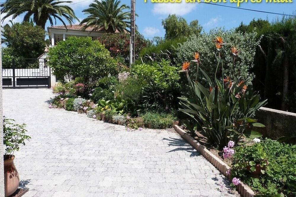 Foto 7 von 21: Cagnes sur mer in Ihrem Studio Villa mit Garten mit Terrasse und parki