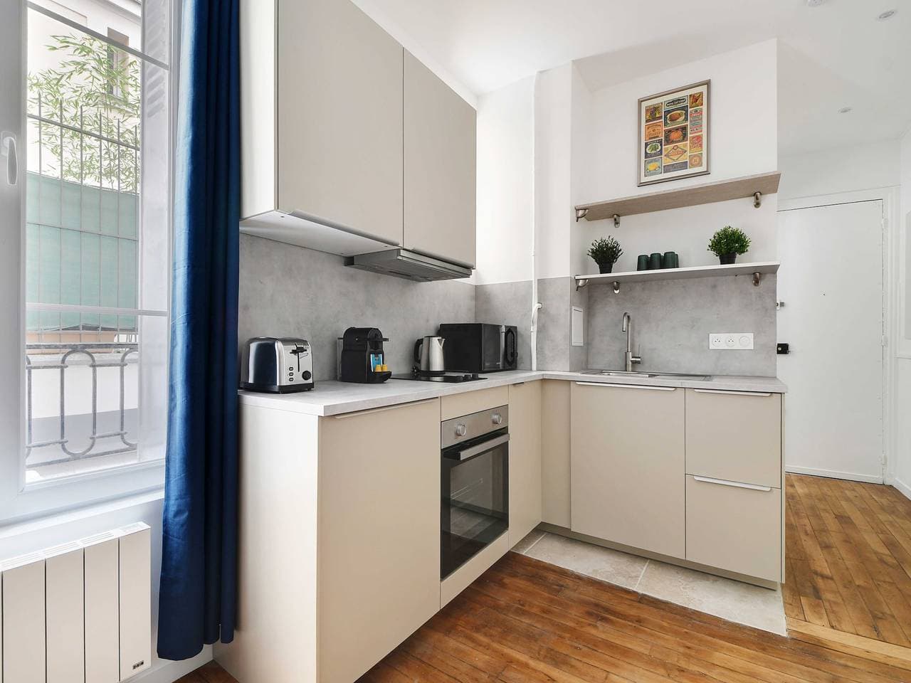 Foto 9 von 15: Charmante Wohnung -1Br-4P- Petit-Montrouge