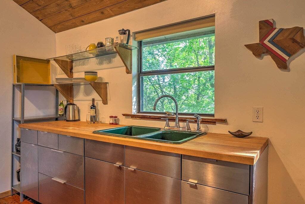 Foto 5 von 24: Schicker Studio Bungalow in der trendigen Gegend von East Austin!