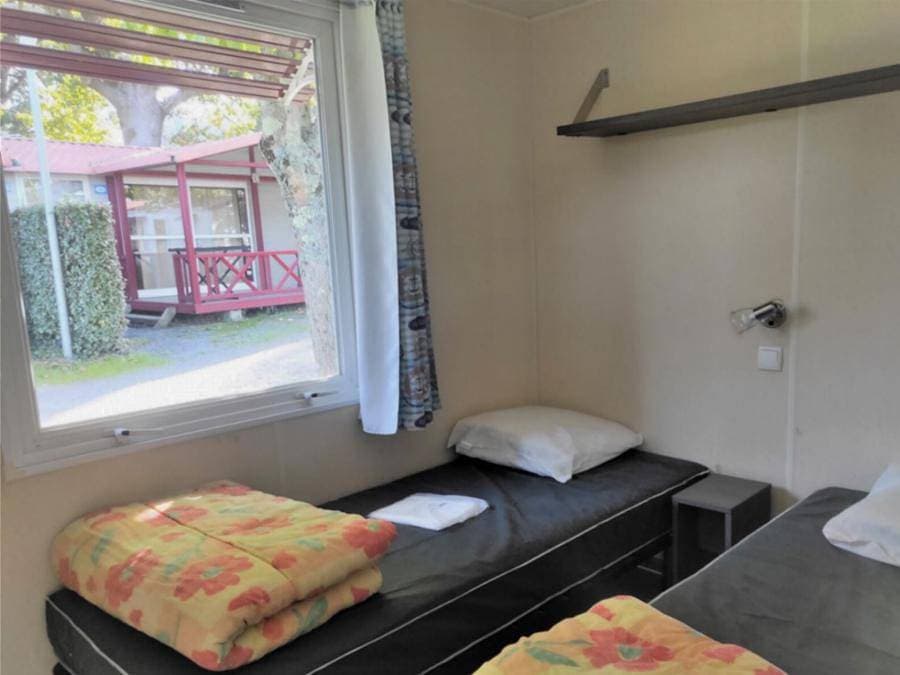 Foto 11 von 63: Camping Biper Gorri - Mobilheim 4 personen - Mh2 Essential Ophea 734B