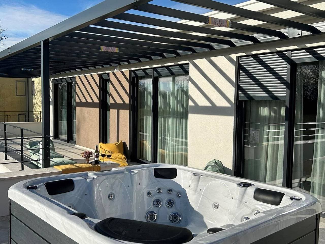 Foto 4 von 63: Villa Castanea – Stilvolle Villa mit 3 Schlafzimmern und privatem Pool in einem ruhigen Dorf