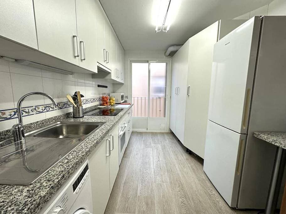 Foto 7 von 17: Two-Bedroom Apartment