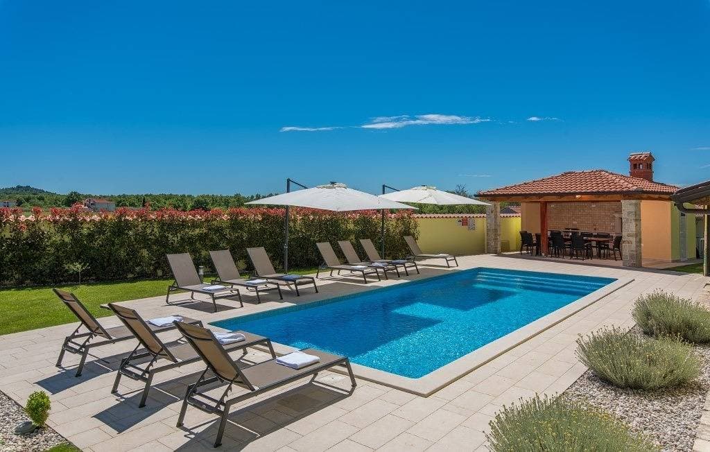 Foto 8 von 56: Villa Andrea mit privatem Pool in der Nähe von Poreč zu vermieten