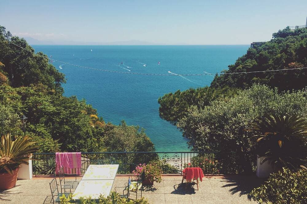 Foto 12 von 23: Casa De Angelis mit privatem Parkplatz und direktem Zugang zum Strand