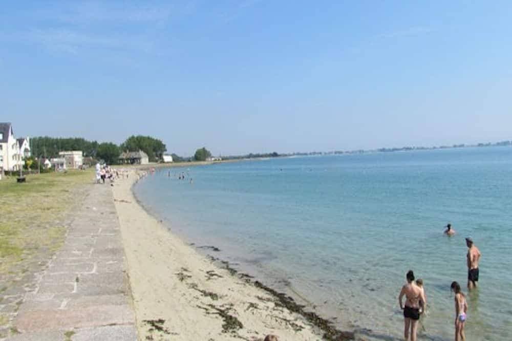 Foto 10 von 11: Möbliert *** in Saint-Vaast-la-Hougue Blick auf das Meer und die Insel Tatihou