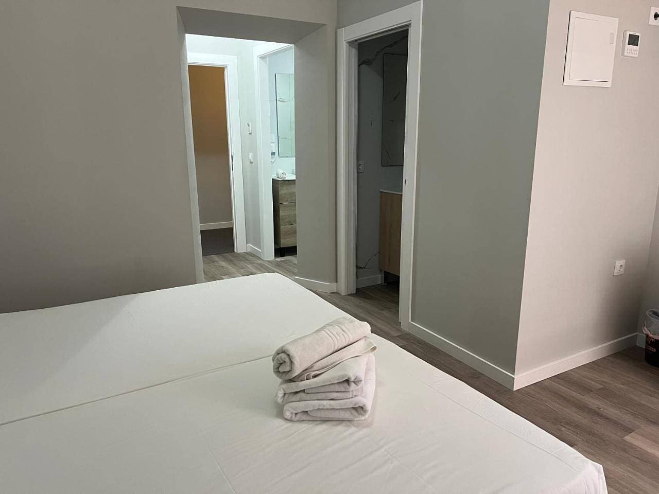 Foto 7 von 16: Standard Double or Twin Room