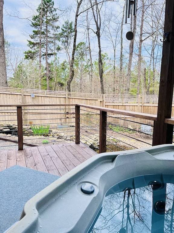 Foto 7 von 38: Private & Cozy cabin with Hot Tub-Coffee Bar-Cowboy Pool