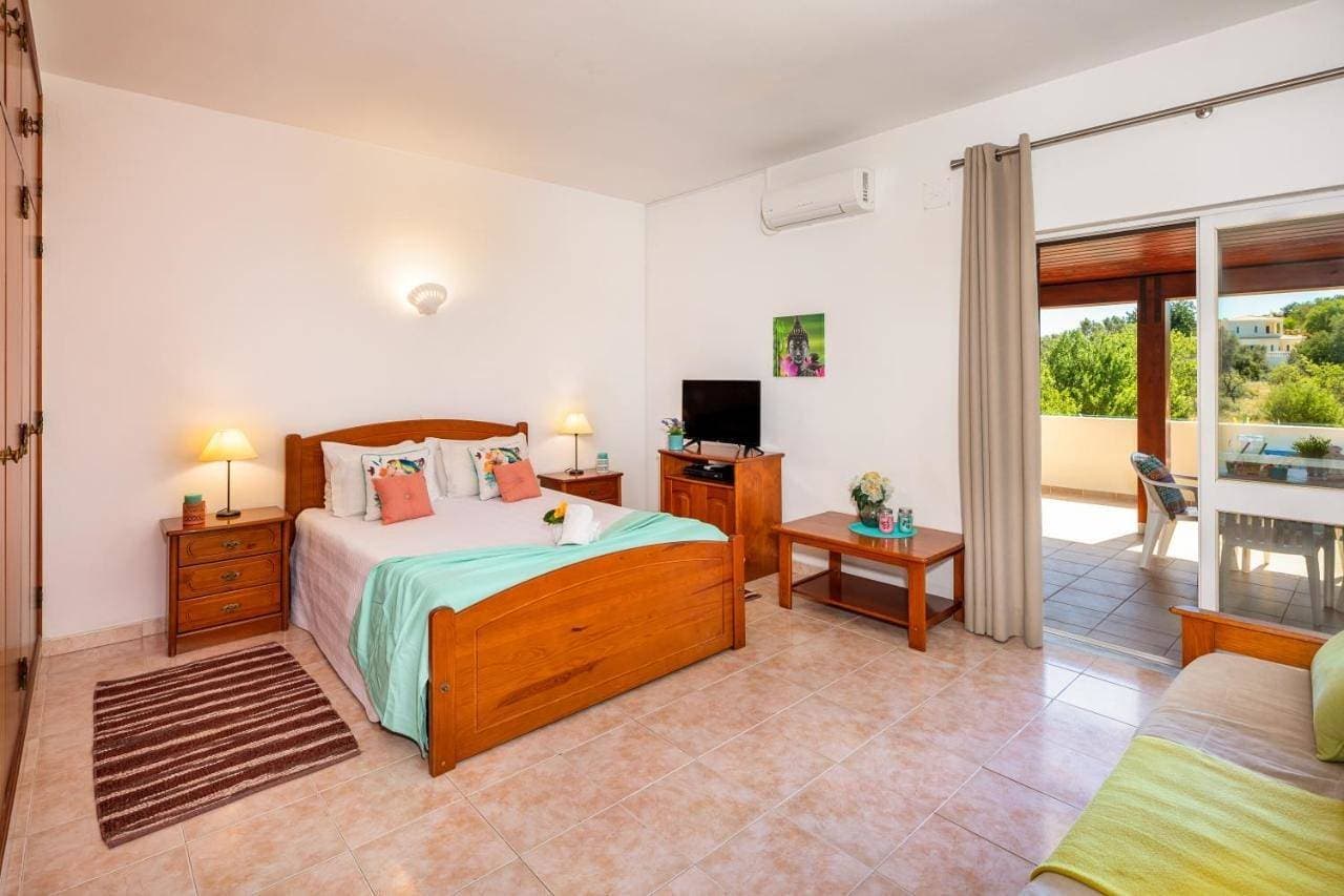 Foto 4 von 18: Studio Apartment