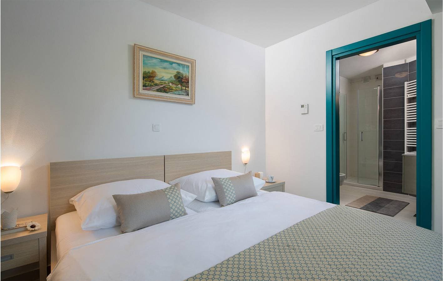 Foto 10 von 29: Gemütliche 2-Zimmer-Wohnung mit Terrasse, WLAN, Parkplatz und in der Nähe von Restaurants