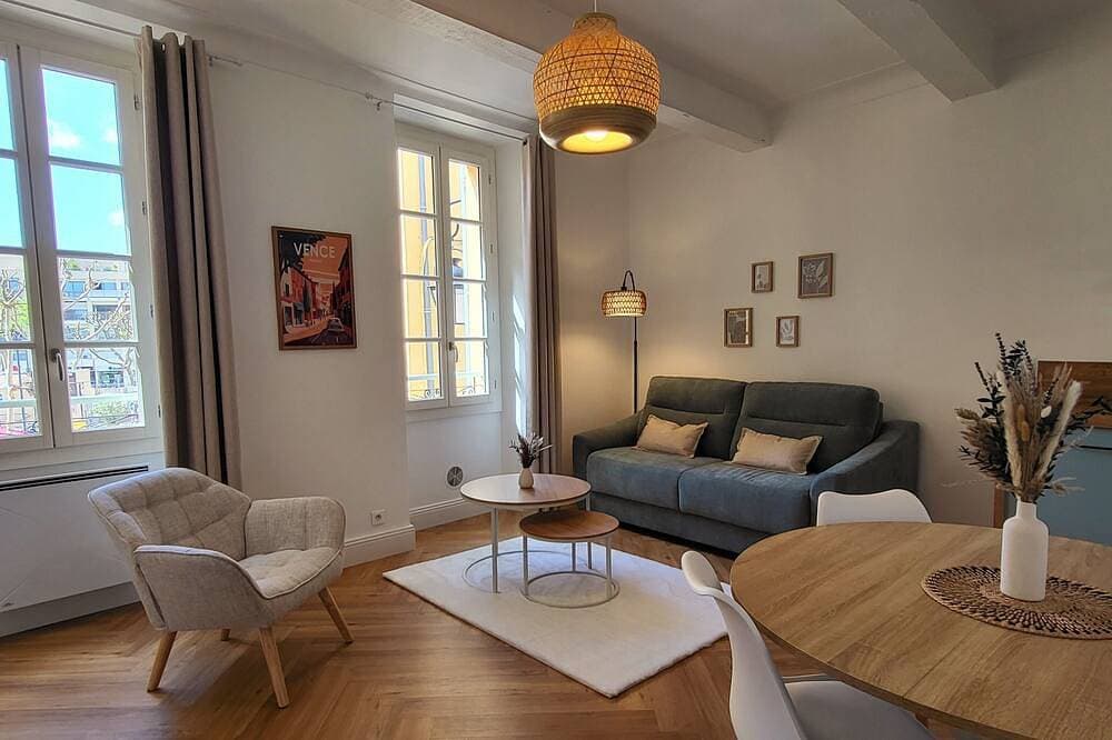 In the heart of Vence 1