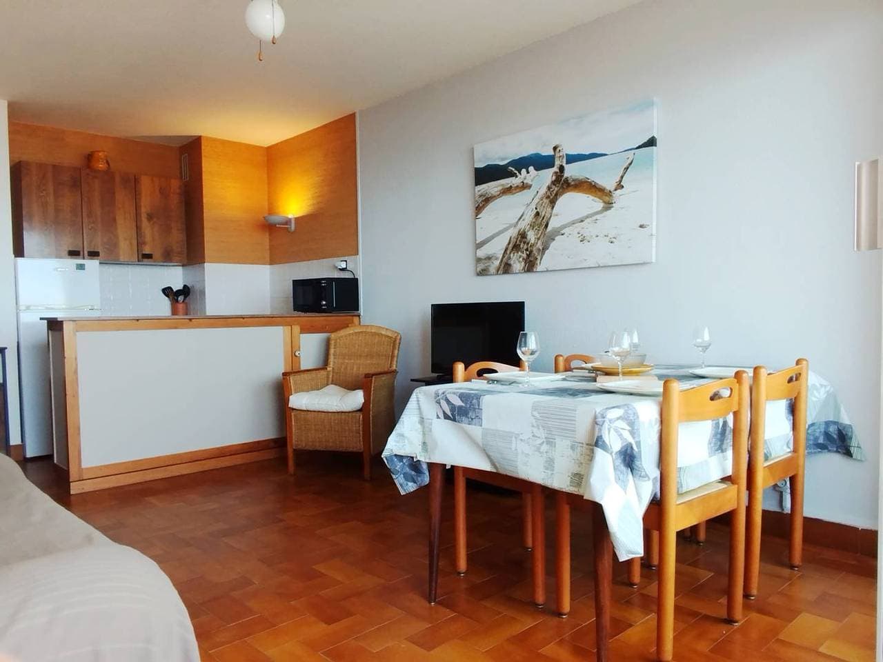 Foto 3 von 29: Ferienwohnung für 4 Personen mit Terrasse