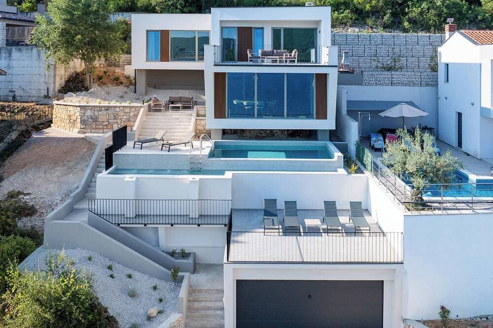 Foto 10 von 27: Villa Seven Horizon by 22 Estates – 2nd Sea Row, Inf. Pool & Jacuzzi, 6–8 Guests