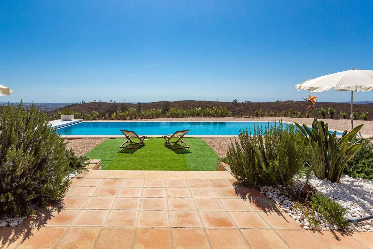 Corte Velada Guest House 1