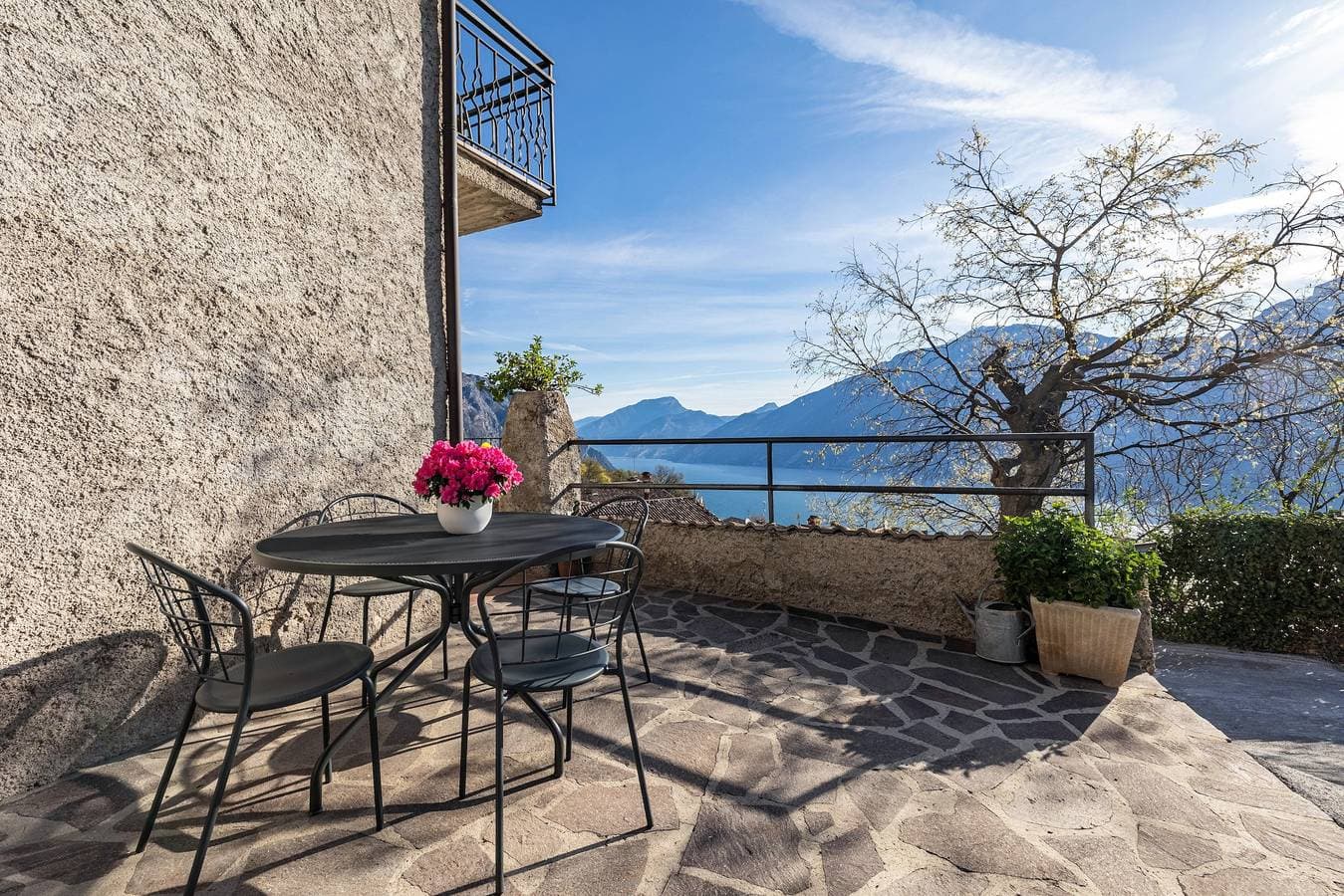 Foto 3 von 36: Ferienwohnung 'Casa Bepi' mit Seeblick, privater Terrasse und WLAN