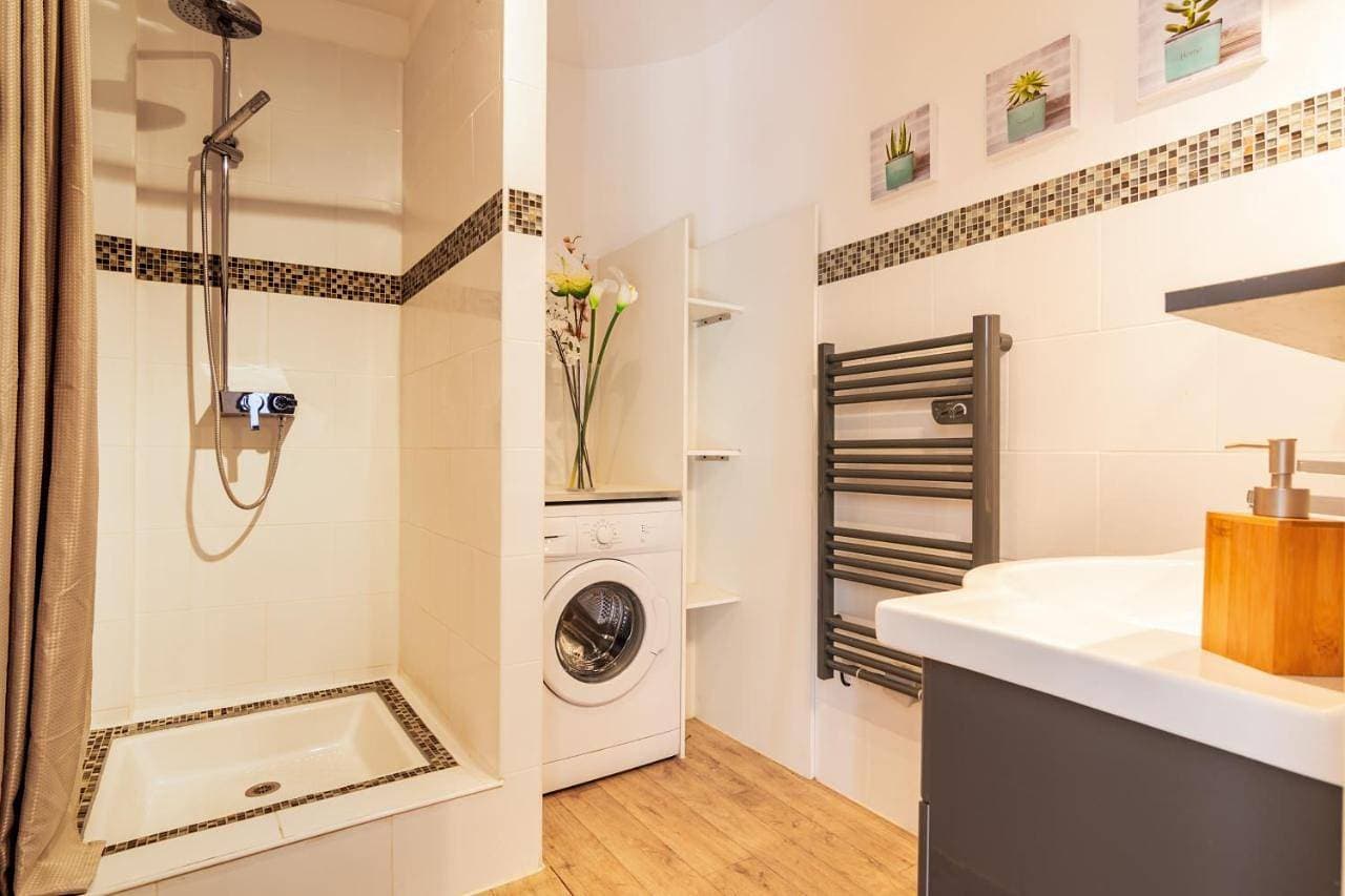 Foto 10 von 14: Appartement de charme, spacieux, Moustiers #5
