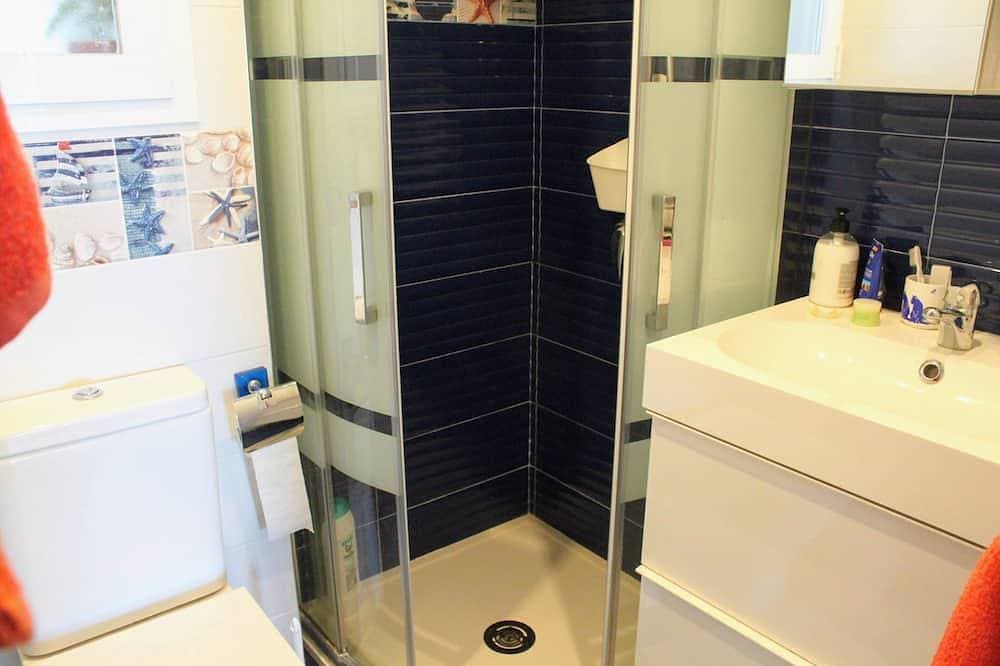 Foto 13 von 30: 6 P, 2 Schlafzimmer, 2 Bäder, Free WIFI, Schwimmbad, Parkplatz, herrliche Aussicht, Ponien
