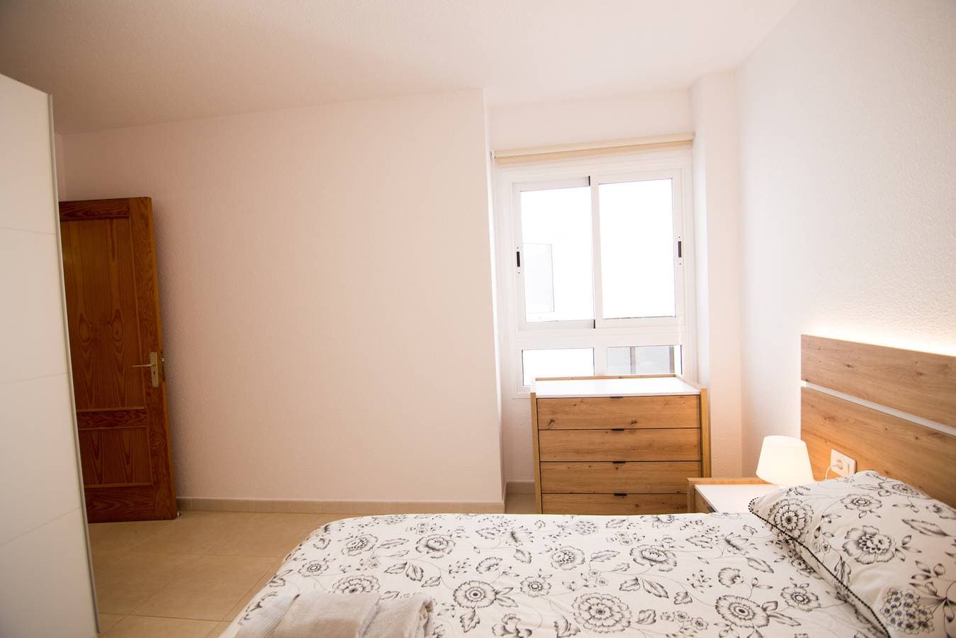 Foto 3 von 19: Apartamento Vacacional con balcon y bonitas vistas