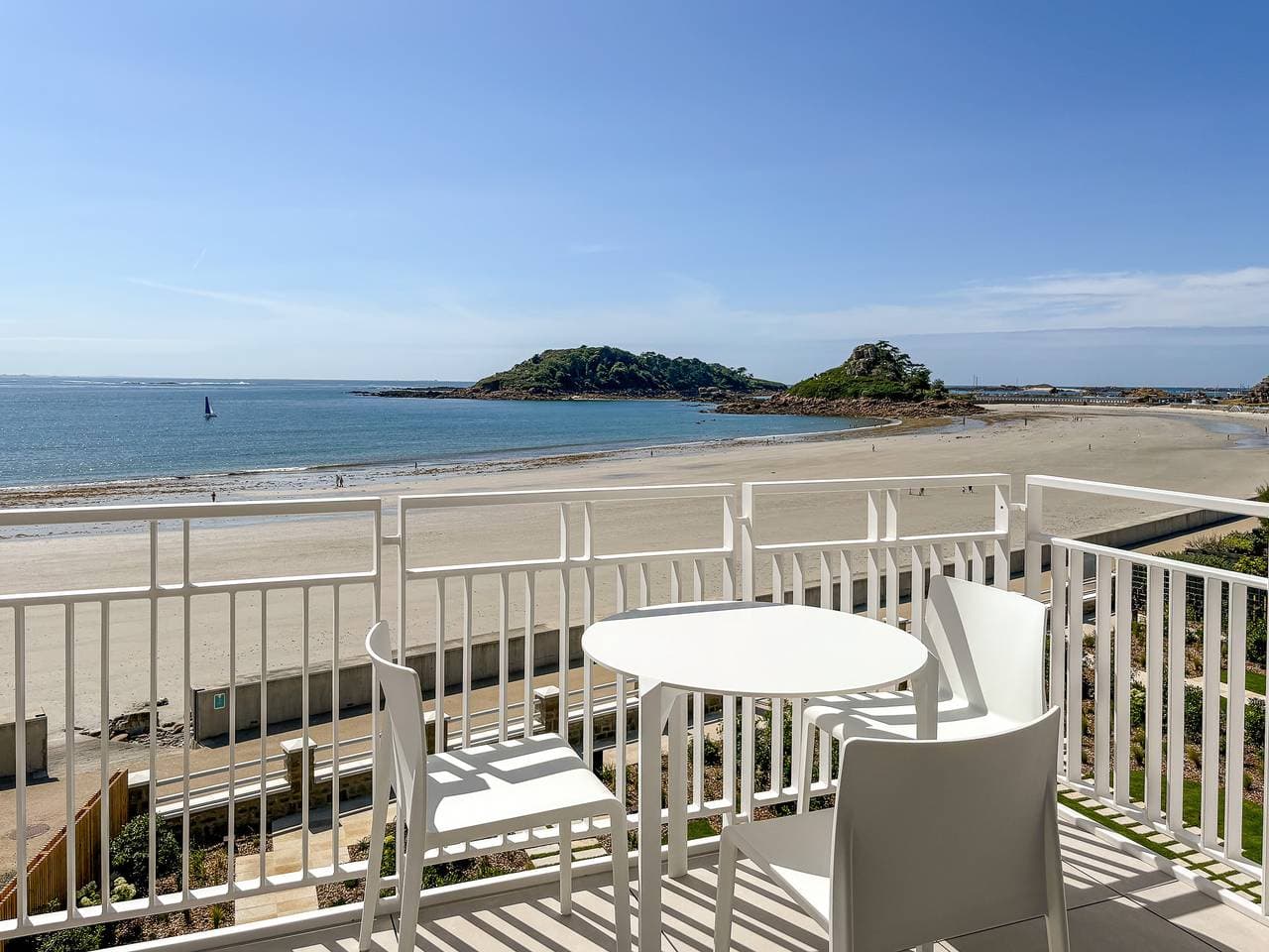 Foto 12 von 38: Toenno T3 · T3 Luxury Apartment with Sea View