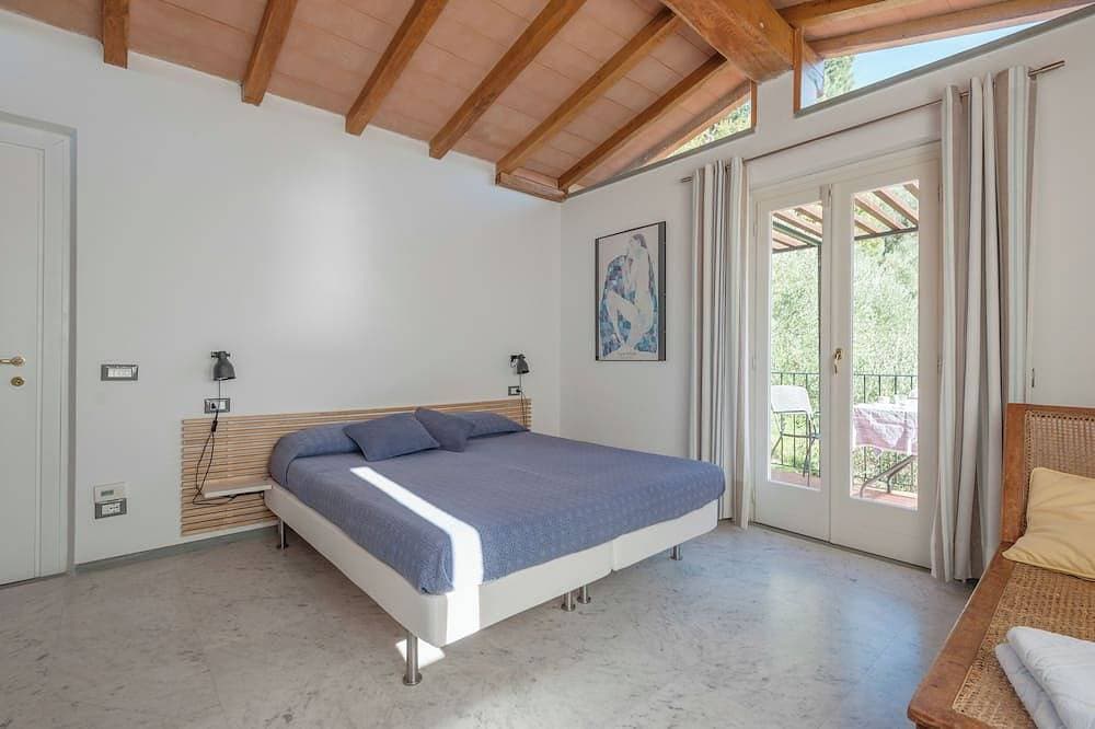Foto 2 von 30: Ulivi House: Anwesen / Landgut - Lerici mit parking und Swimming Pool