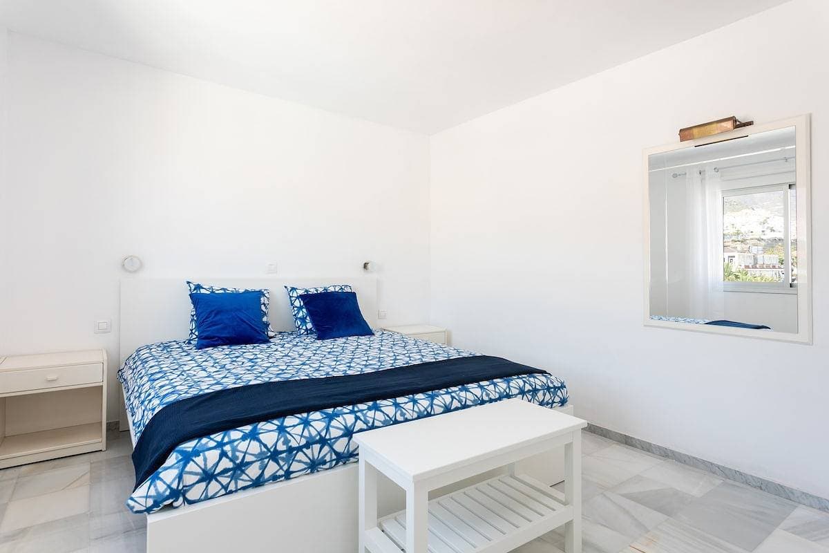 Foto 11 von 63: Ferienwohnung für 4 Personen mit Terrasse