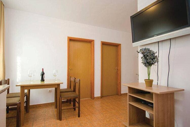 Foto 10 von 13: Apartments Čiovo - Standard Two Bedroom Apartment (A4)