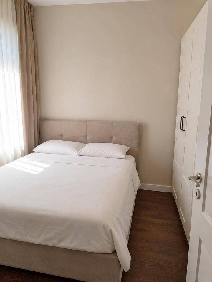 Foto 10 von 12: Two-Bedroom Apartment
