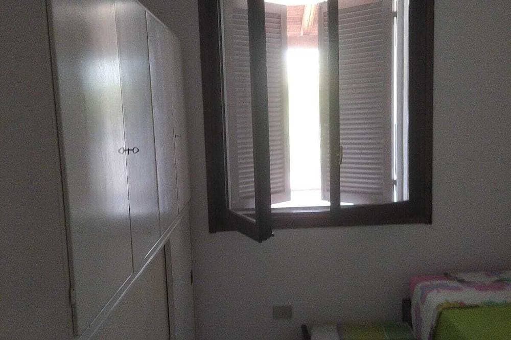 Foto 9 von 28: Olea House located in the countryside and close to everything you want.