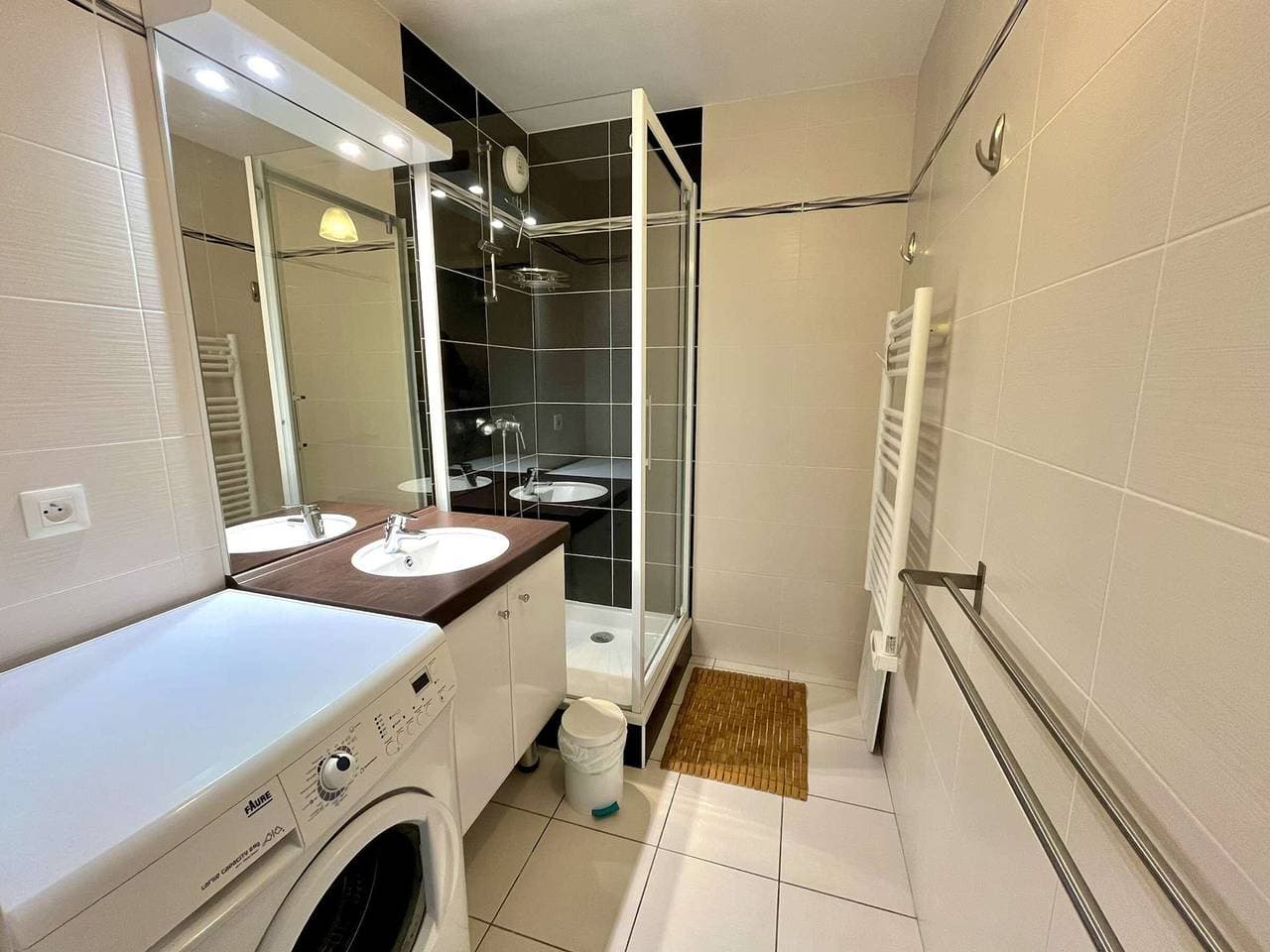 Foto 7 von 15: Étel - Schönes 2-Zimmer-Apartment mit Balkon und Wifi - Haustiere Erlaubt
