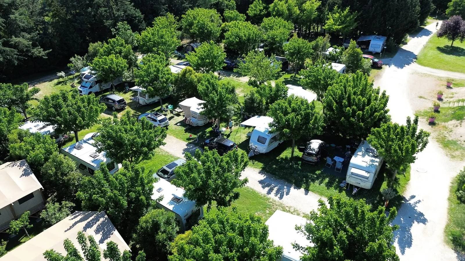 Foto 3 von 28: Zelt Moorea 5,5m² 1 zimmer - ohne Sanitäranlagen 2 Personen