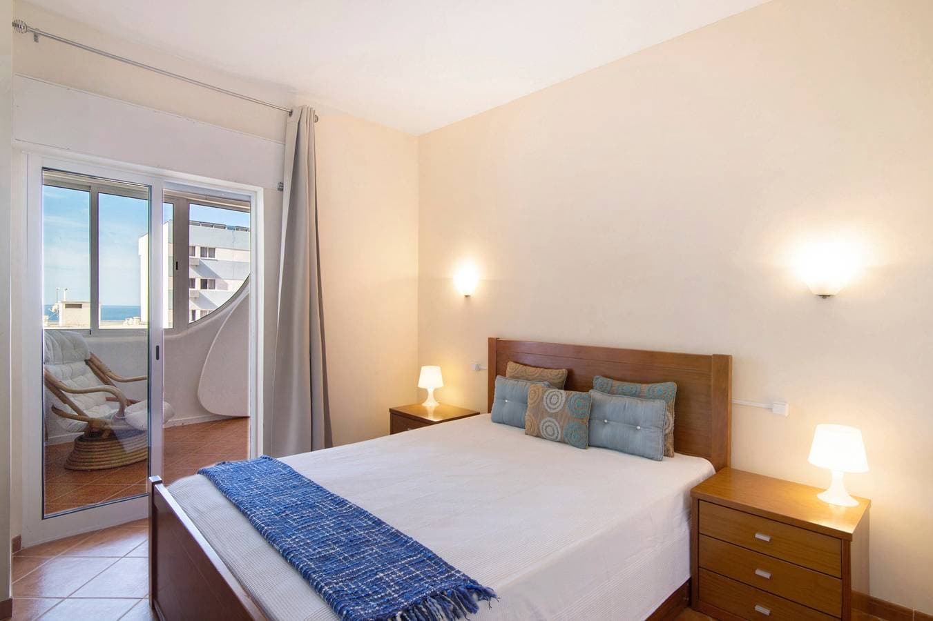 Foto 10 von 23: Ferienwohnung 'Apartamento Sunny' mit Meerblick, WLAN und Klimaanlage