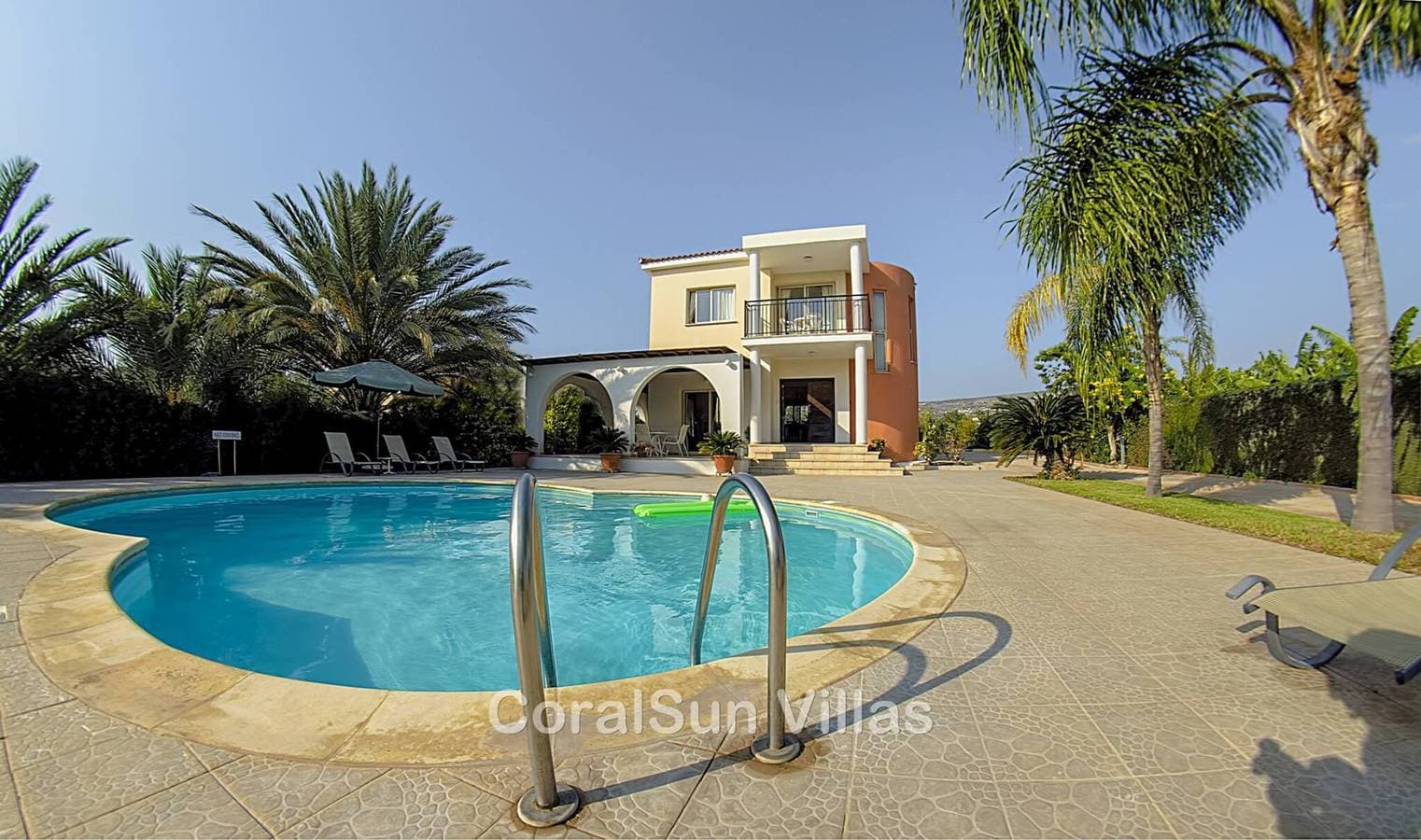 Foto 5 von 78: Erstaunlicher Pool, absolute Privatsphäre, Annehmlichkeiten und Strand in der Nähe