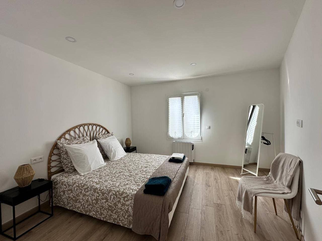 Foto 6 von 13: Two-Bedroom Apartment