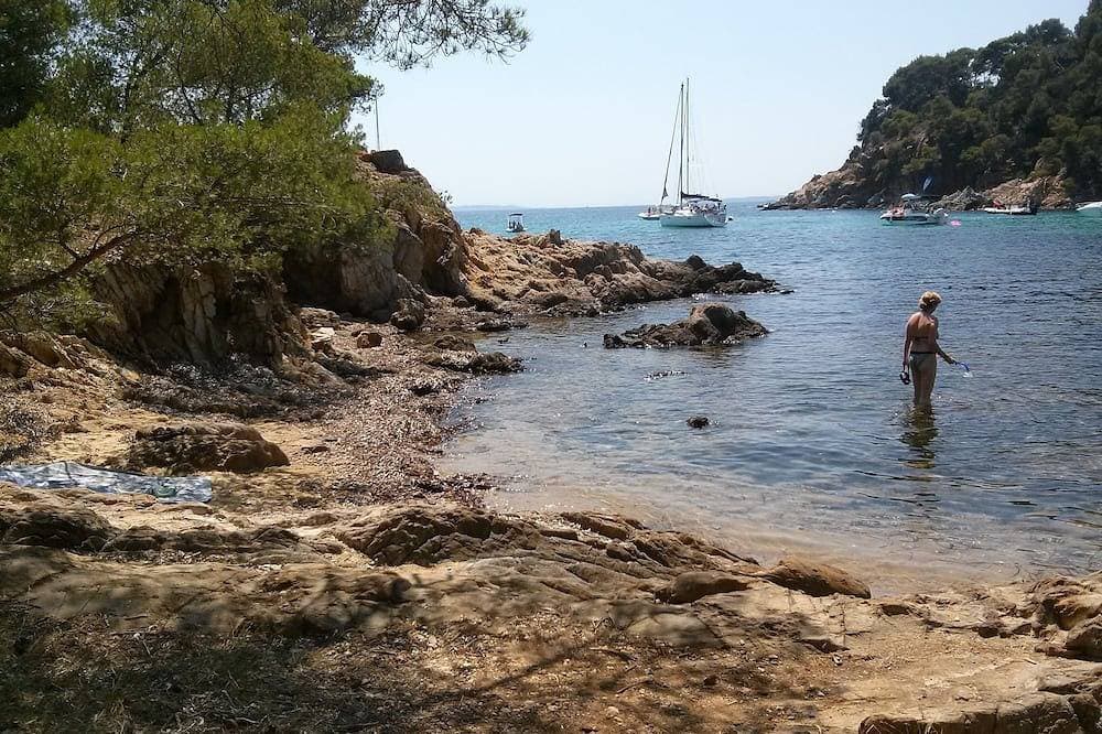 Foto 10 von 11: Appartement 2 chambres 5 mn de la plage et port La Londe les Maures Var